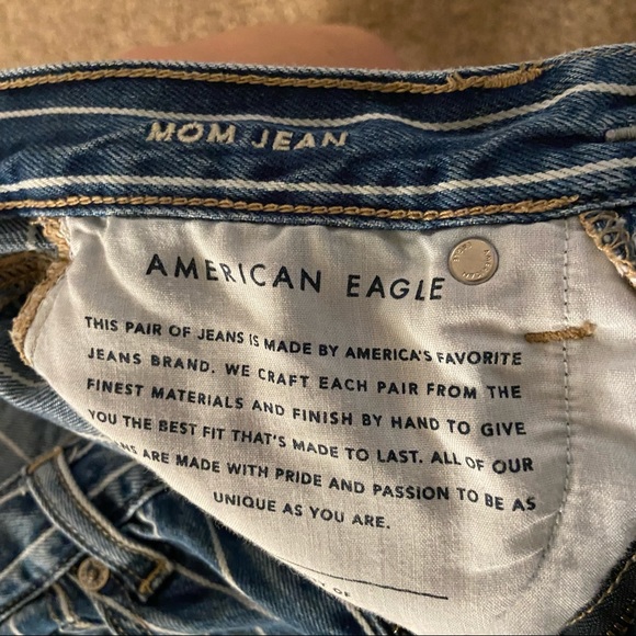 American Eagle mom jeans - Picture 5 of 5